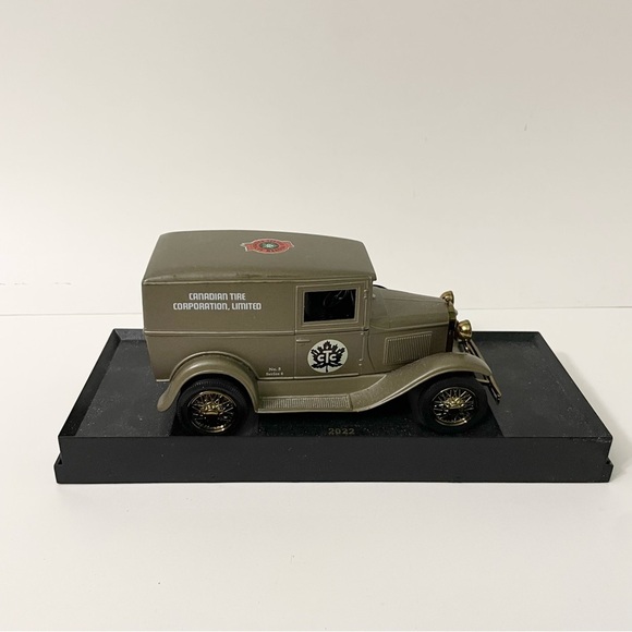 1928 Ford Model A Canadian Tire Liberty Classics Limited Edition - Picture 1 of 16